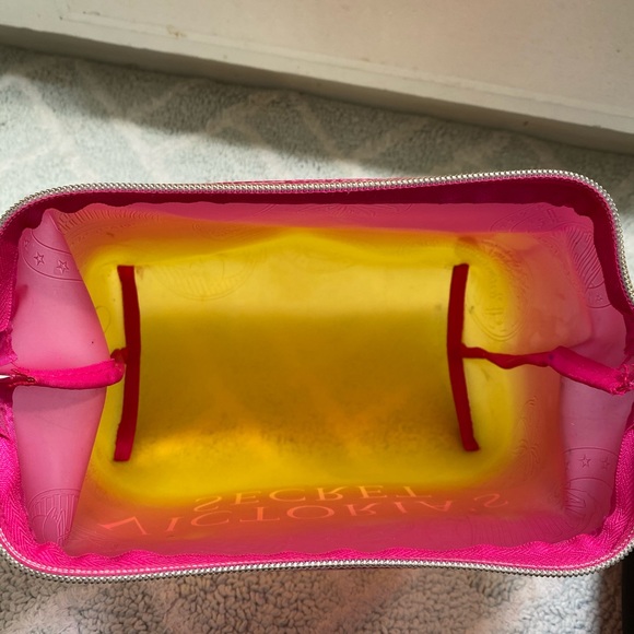Victoria’s Secret cosmetic bag - Picture 5 of 5